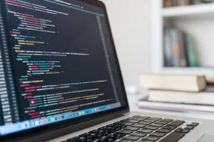 Apple, Anthropic, vibe-coding, Claude Sonnet, Xcode, Swift Assist, DeepMind, Nikolay Savinov, trimming documents, Daytona, Mrge, Creatify, image generation, lip synchronization, scalable robot learning, editability